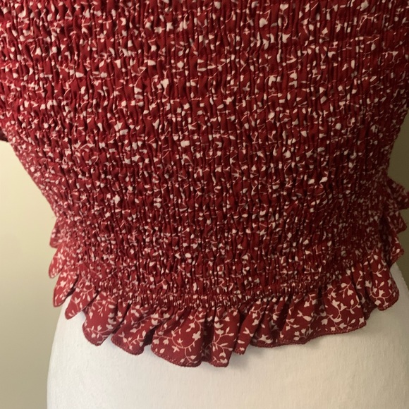 Shein Red Floral Cropped Blouse Size XL - Picture 3 of 8